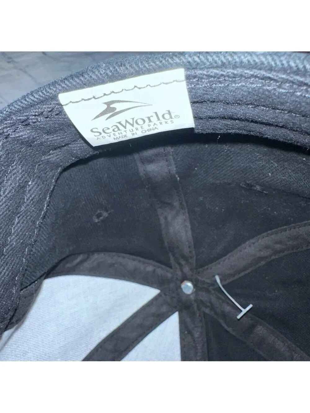 NOS Vintage 1990s SeaWorld Embroidered Trucker Baseball Cap Hat